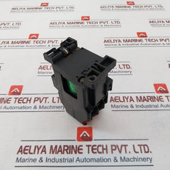 Fuji Electric SRC50-2U/X (4A2B) Magnetic Contactor 50/60Hz