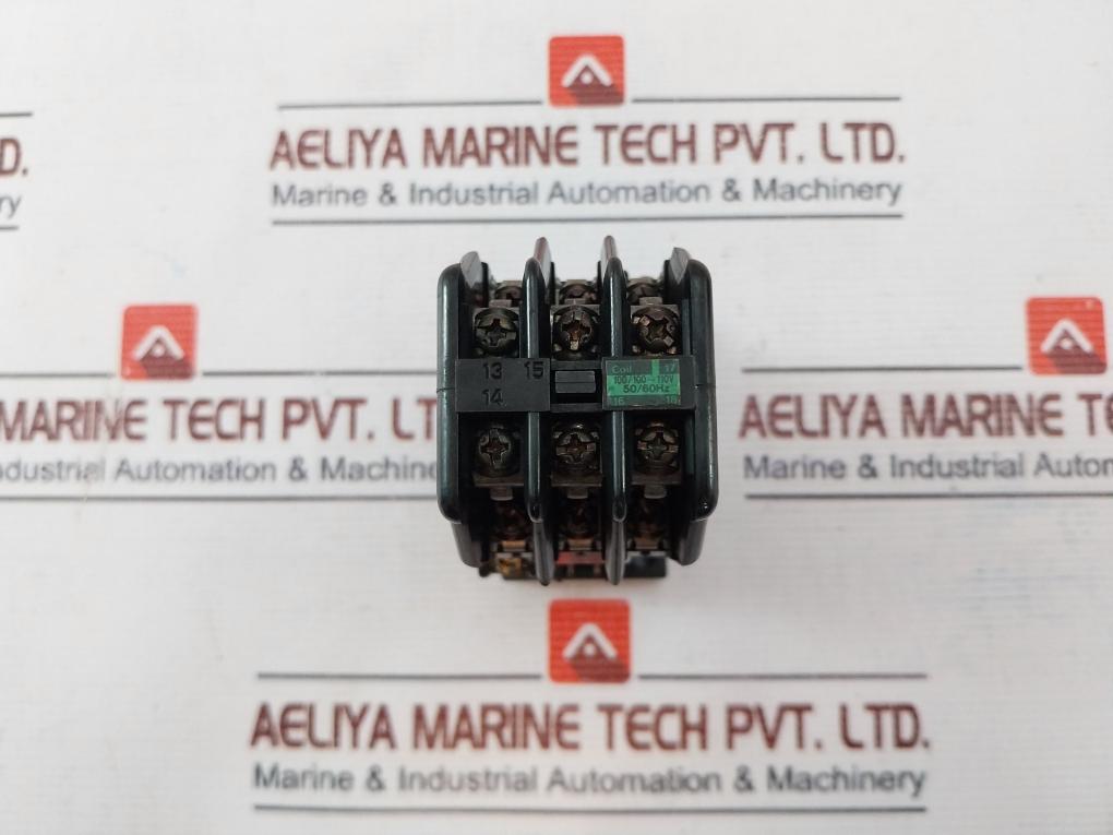 Fuji Electric SRC50-2U/X (4A2B) Magnetic Contactor 50/60Hz