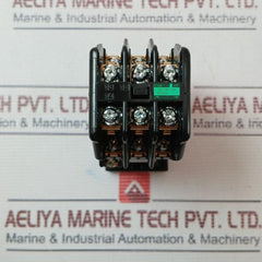 Fuji Electric SRC50-2U/X (6A) Auxiliary Relay 100/100-110V 50/60HZ