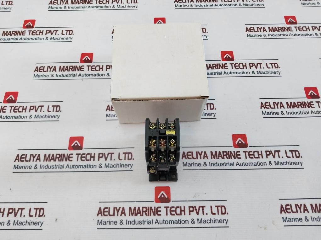 Fuji Electric Src50-2F/X (3A3B) Auxiliary Relay 200-220V 60Hz