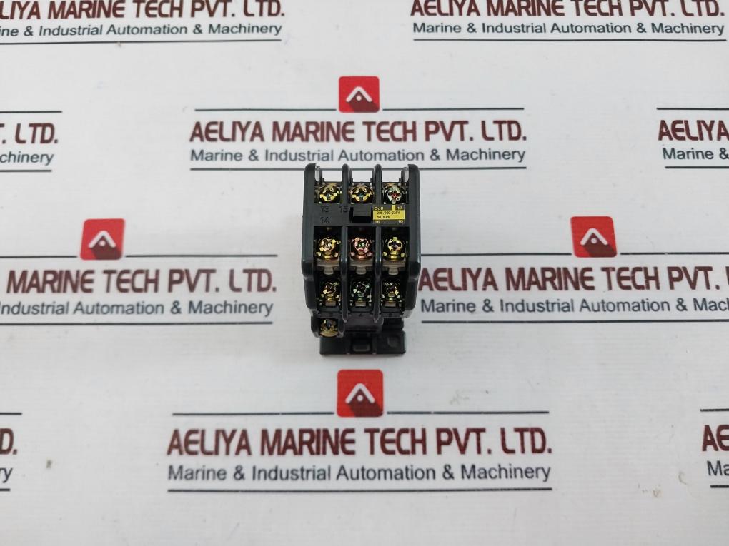 Fuji Electric Src50-2F/X (3A3B) Auxiliary Relay 200-220V 60Hz