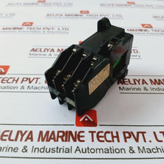 Fuji Electric Src50-2u (4a2b) Z Auxiliary Relay 100/100-110v 50/60hz