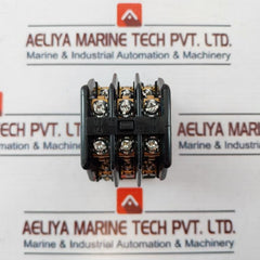 Fuji Electric Src50-2u/x (3a3b) Auxiliary Relay 0/60hz