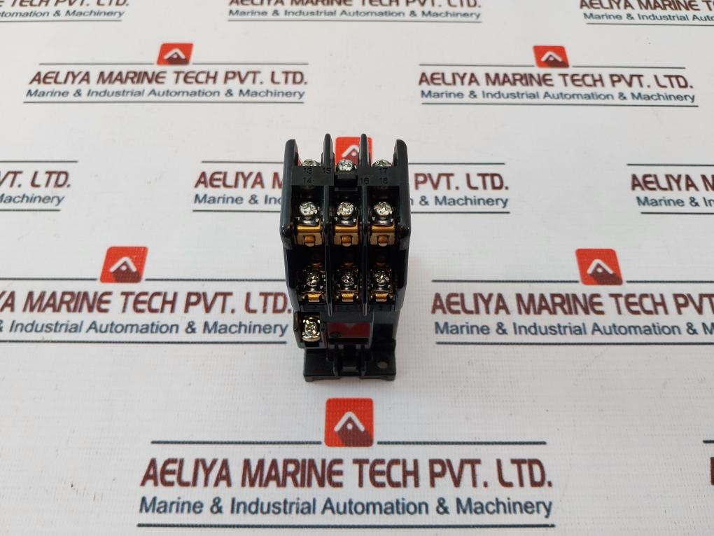 Fuji Electric Src50-2u/x (3a3b) Auxiliary Relay 0/60hz