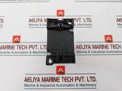 Fuji Electric Src50-2u/x (3a3b) Auxiliary Relay 0/60hz