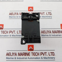 Fuji Electric Src50-2u/x (3a3b) Auxiliary Relay 0/60hz