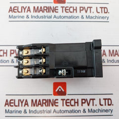 Fuji Electric Src50-2u/x (3a3b) Auxiliary Relay 0/60hz