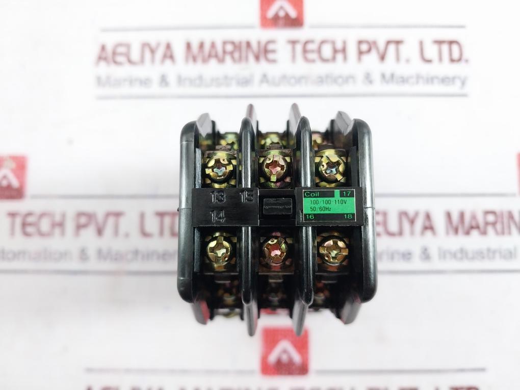 Fuji Electric Src50-2U/X (4A2B) Auxiliary Relay 100/100-110V