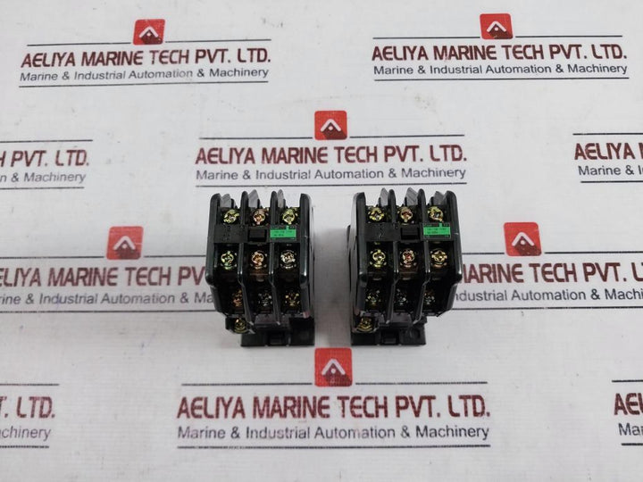 Fuji Electric Src50-2U/X (4A2B) Auxiliary Relay 100/100-110V