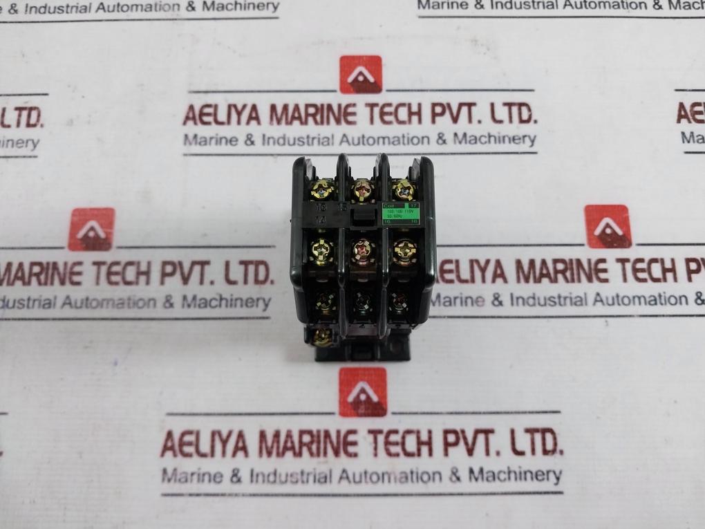 Fuji Electric Src50-2U/X (4A2B) Auxiliary Relay 100/100-110V