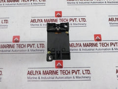 Fuji Electric Src50-2U/X (4A2B) Auxiliary Relay 100/100-110V