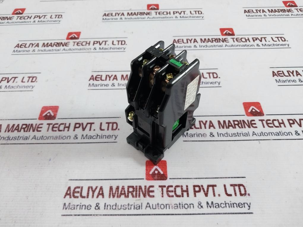 Fuji Electric Src50-2U/X (4A2B) Auxiliary Relay 100/100-110V