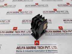 FUJI ELECTRIC SRC50-2U/X(4a2b) Magnetic Contactor 50-60Hz 100-110V