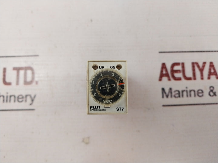 Fuji Electric St7P-2 Super Timer Ac100-120V 50/60Hz