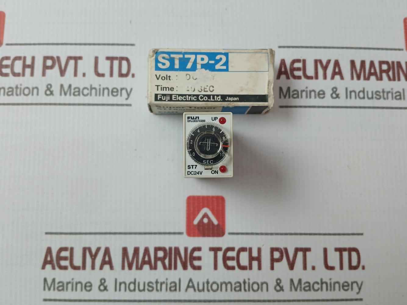 Fuji Electric St7P-2 Timer Relay