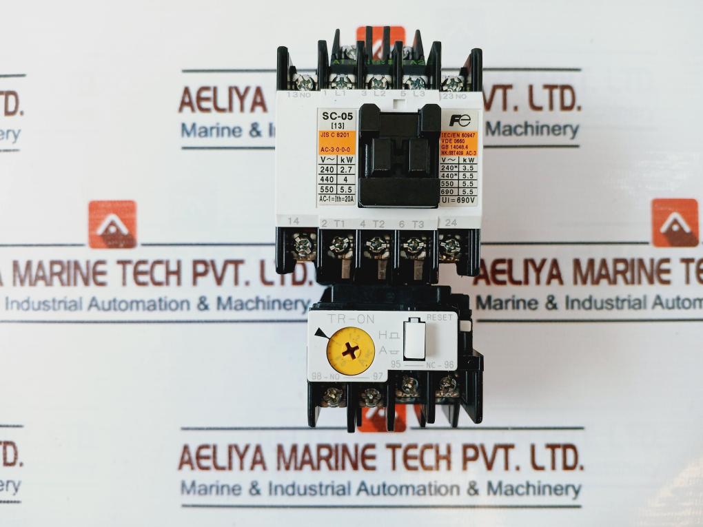 Fuji Electric Sw-05 [13] Magnetic Switch With Tr-0N/Tr-on Thermal Overload Relay
