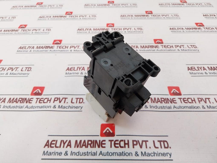 Fuji Electric Sz-a22 Ac Contactor Hu02019-5001A