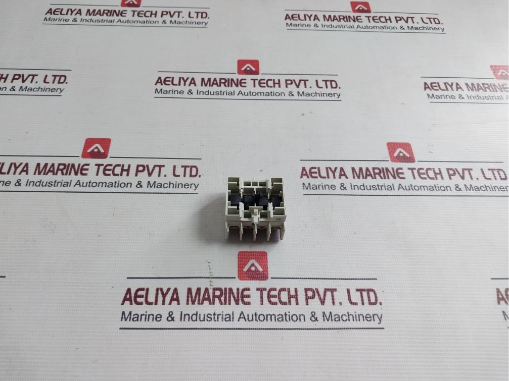 Fuji Electric Sz-a22 Auxiliary Contact Block 100-120V 6A 216100-0225