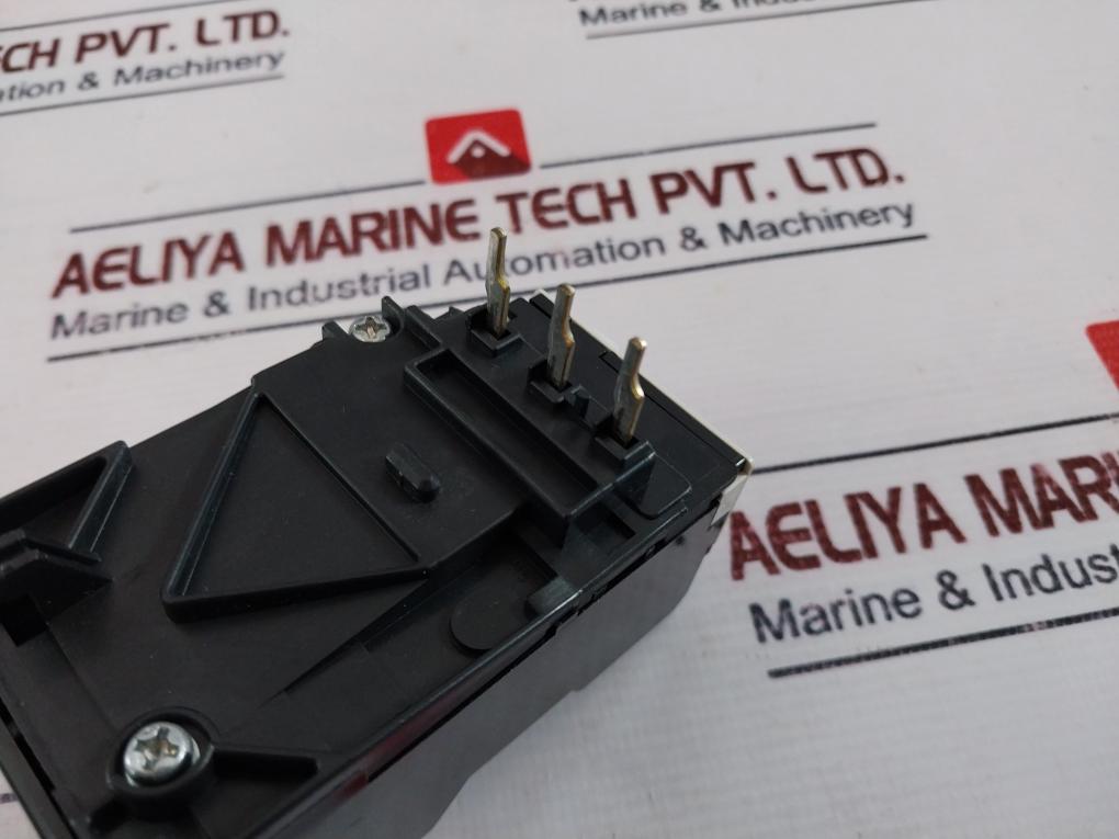 Fuji Electric Tr-0N/3 Thermal Overload Relay 2.8-4.2A 5A 690V 6Kv