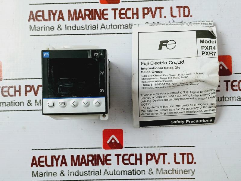 Fuji Pxf4Aby2-1B100 Digital Temperature Controller 24Vdc/24Vac 50/60Hz 5Va