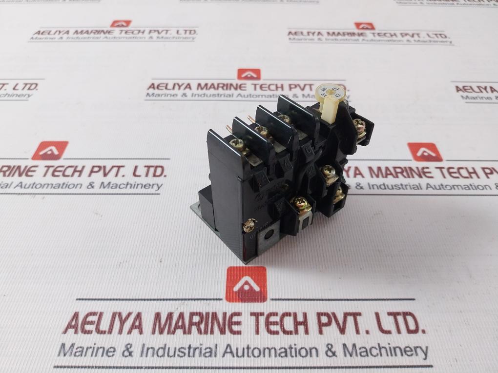 Fuji Rca3737-1C Overload Relay 0716(E) 2.8-5.6 Arc