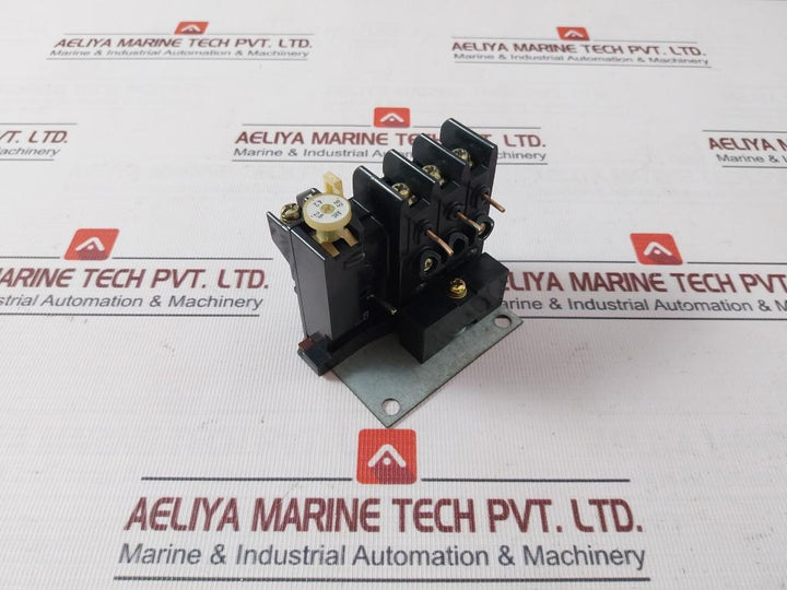 Fuji Rca3737-1C Overload Relay 0716(E) 2.8-5.6 Arc