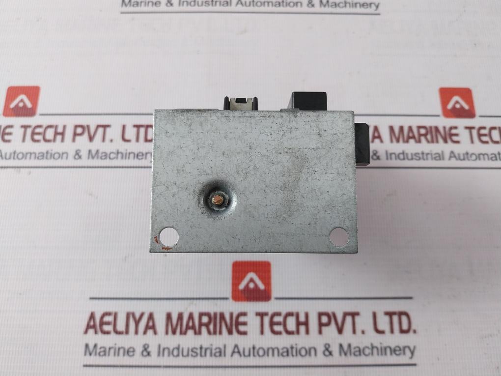 Fuji Rca3737-1C Overload Relay 0716(E) 2.8-5.6 Arc