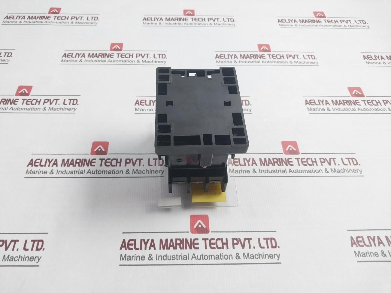 Fuji Electric Sc-2Sn Magnetic Contactor 200-220V 60Hz 50A