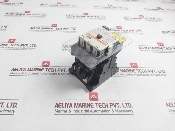 Fuji Electric Sc-2Sn Magnetic Contactor 200-220V 60Hz 50A