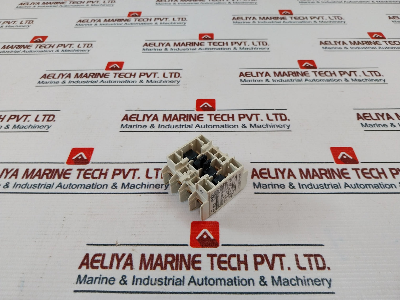 Fuji Electric Sz-a22 Auxiliary Contact Block