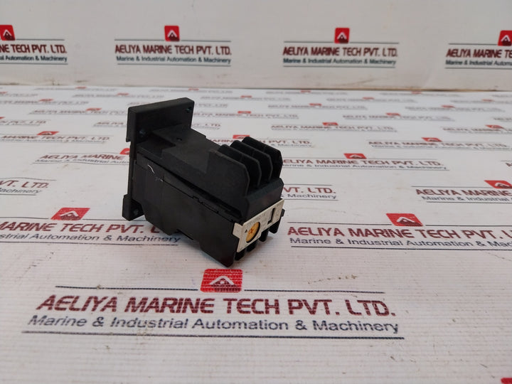 Fuji Electric Tr-0Nq/A Thermal Overload Relay 600V Ac Max 4-6A
