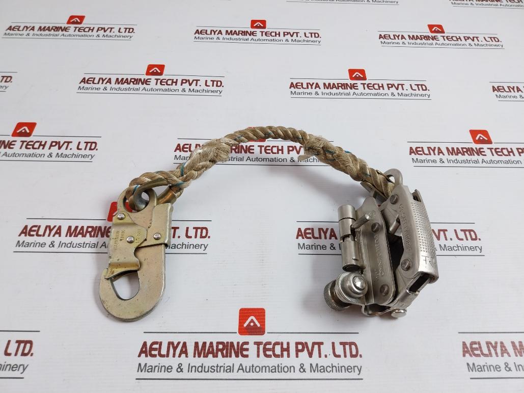 Fujii Denko 63-safety Rorip Rope Grab