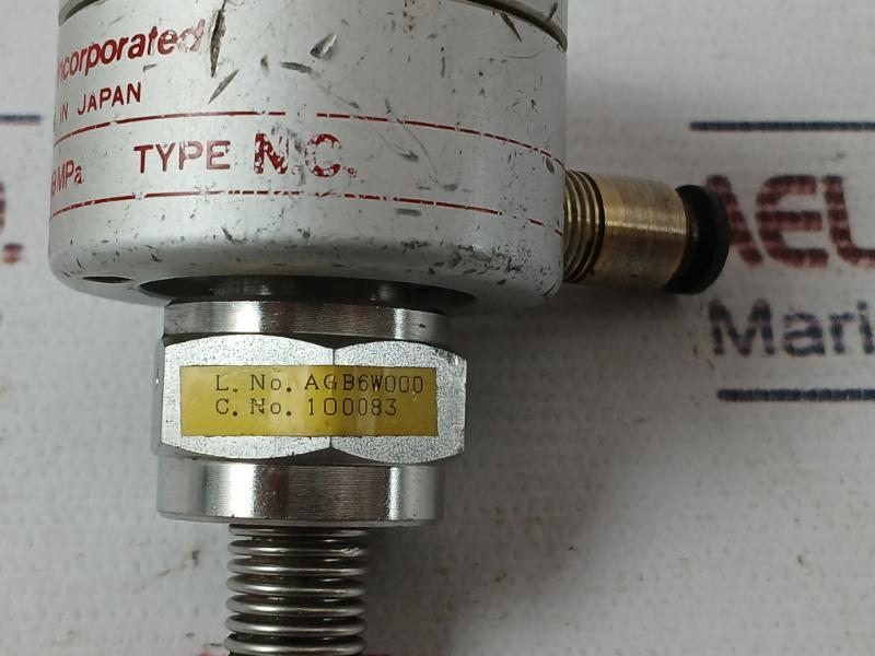 Fujikin 100083 Diaphragm Valve Type N.C. O.P. 0.34 0.69Mpa Agb6W000