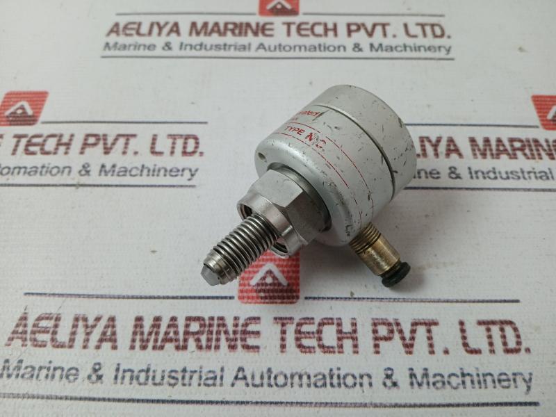 Fujikin 100083 Diaphragm Valve Type N.C. O.P. 0.34 0.69Mpa Agb6W000