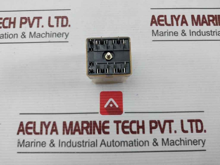 Fujitsu 233N-4T Auxiliary Relay 60Hz 100-110V