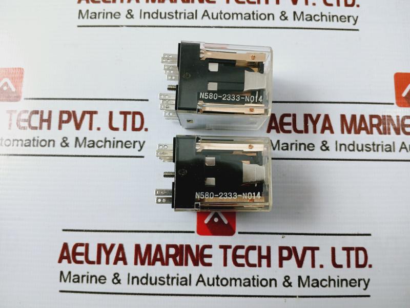Fujitsu 233N-4T Auxiliary Relay 60Hz 100-110V N580-2333-n014