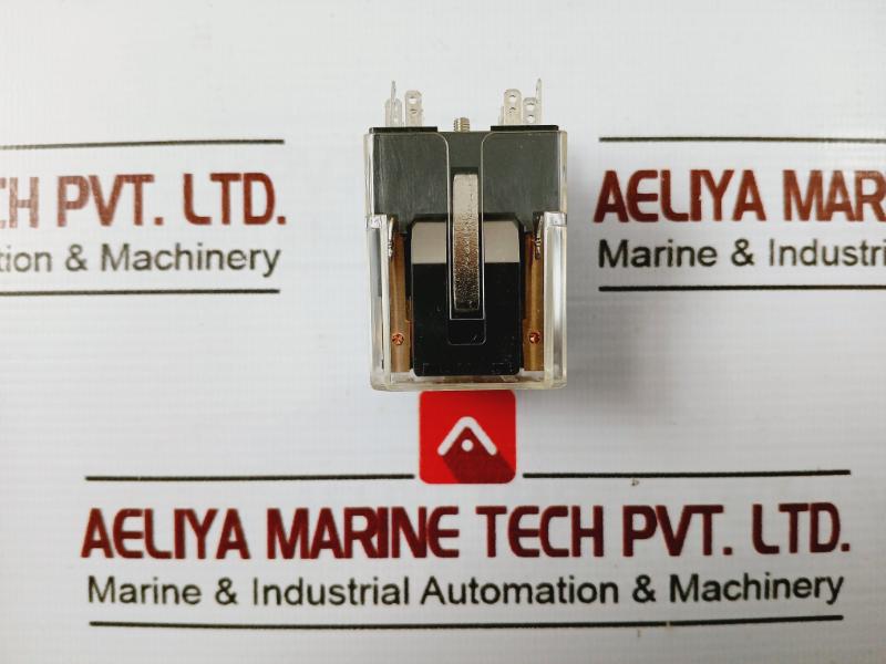 Fujitsu 233N-4T Auxiliary Relay 60Hz 100-110V N580-2333-n014