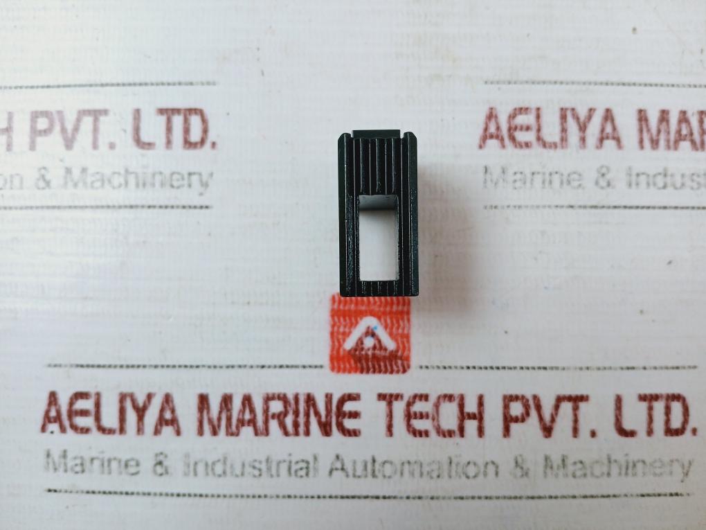 Fullmark Equipment Fm-916V L-shaped Cable Holder