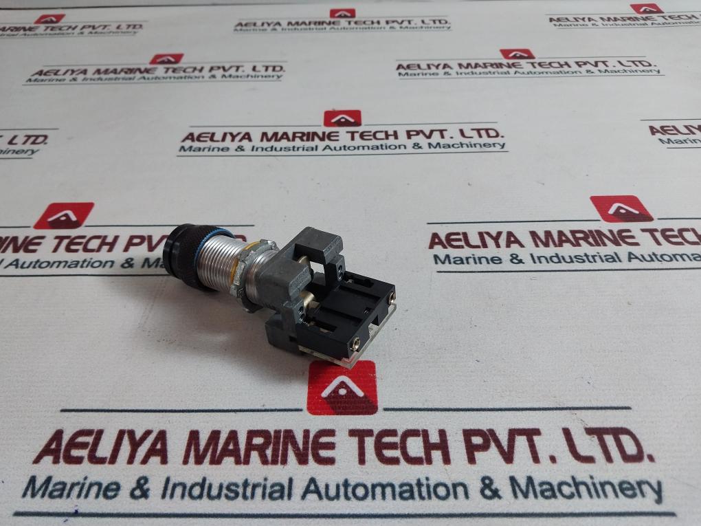 Furnas 52Bak Explosionproof Pushbutton 60/8130