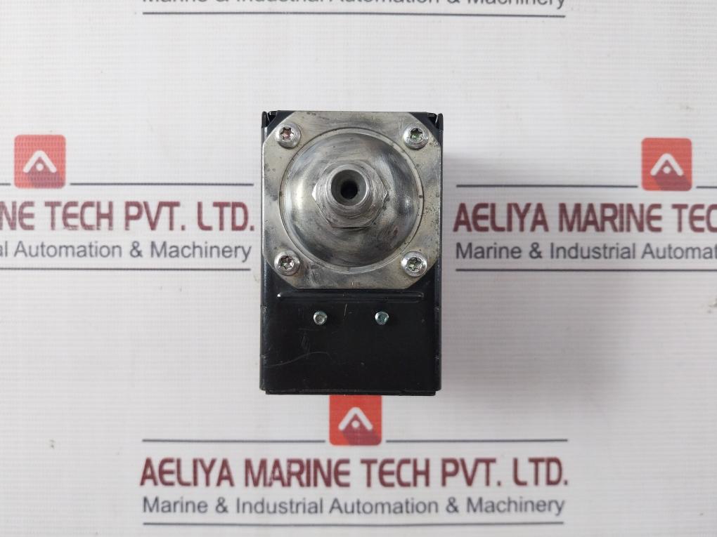 Furnas 69Jf92A Pressure Switch Us Pat-no 5530215