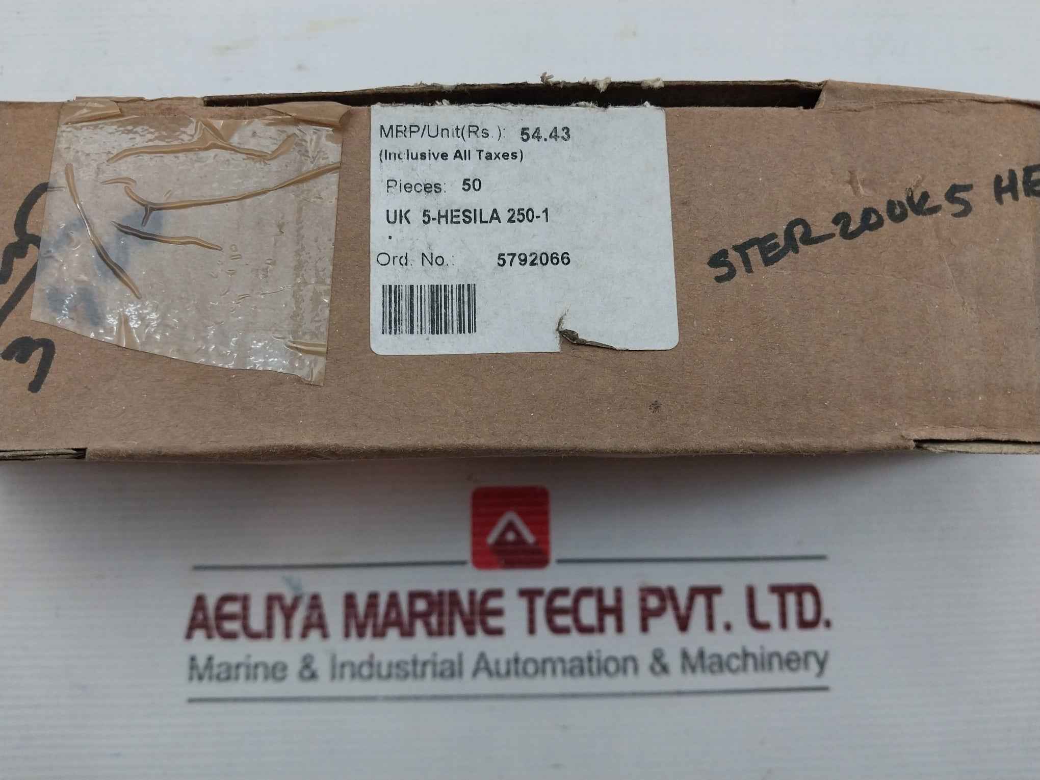 Fuse Modular Terminal Block Uk 5-hesila 250-1 Phoenix Contact  (1 Box=50 Pcs)