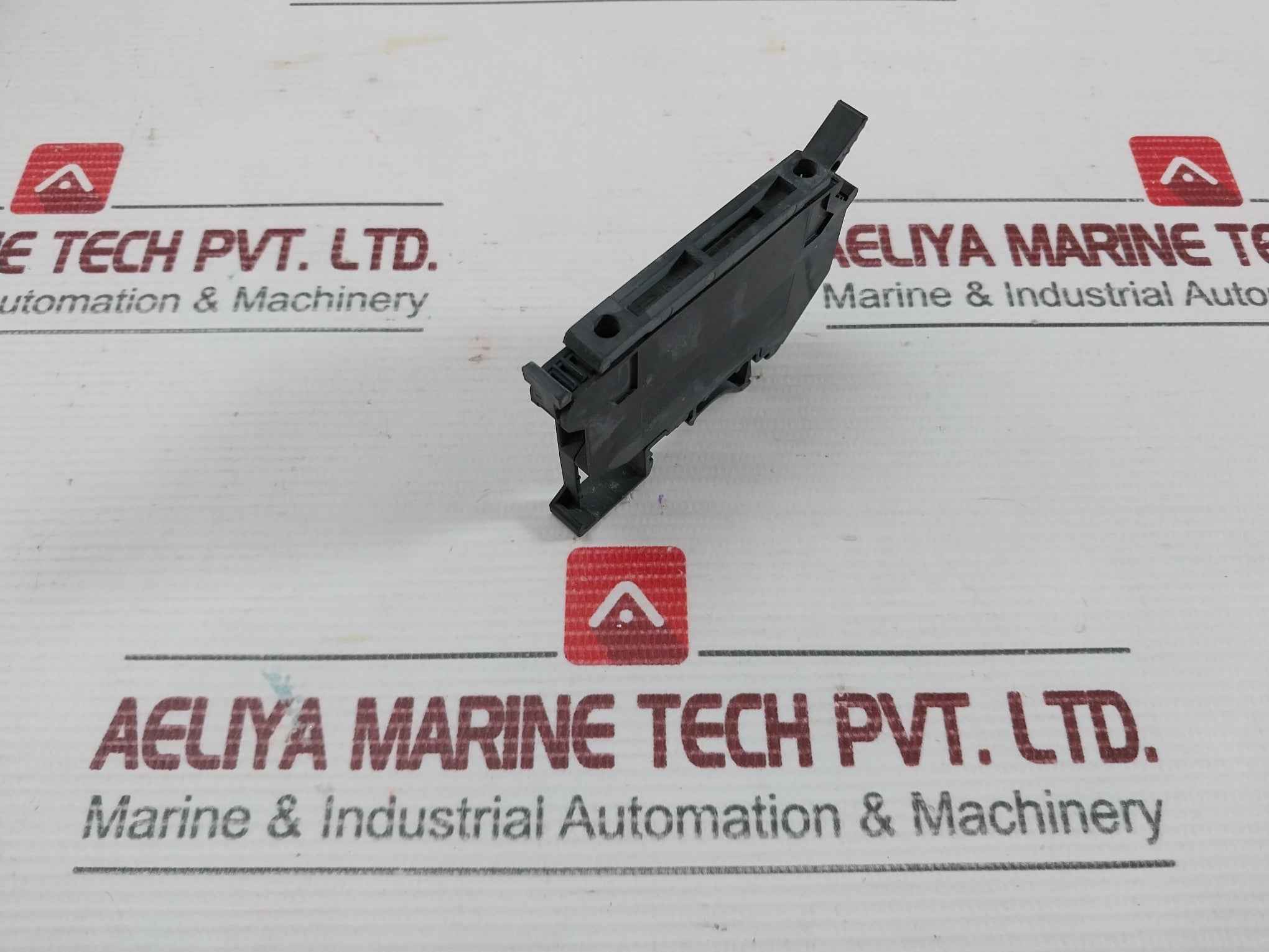 Fuse Modular Terminal Block Uk 5-hesila 250-1 Phoenix Contact  (1 Box=50 Pcs)