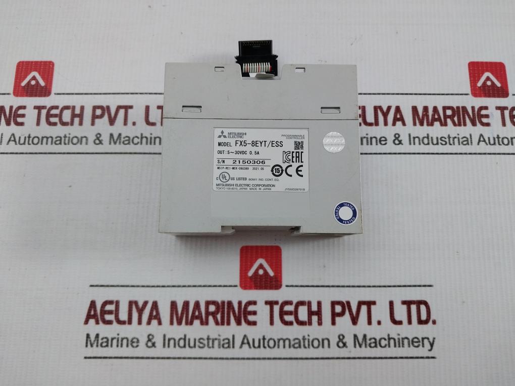 Fx5-8Eyt/Ess Plc I/O Module 5-30Vdc/0.5A Mitsubishi Electric