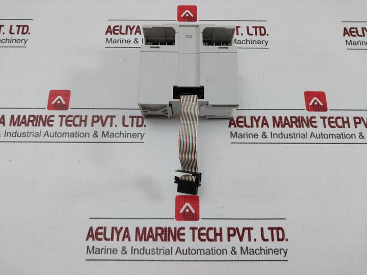 Fx5-8Eyt/Ess Plc I/O Module 5-30Vdc/0.5A Mitsubishi Electric
