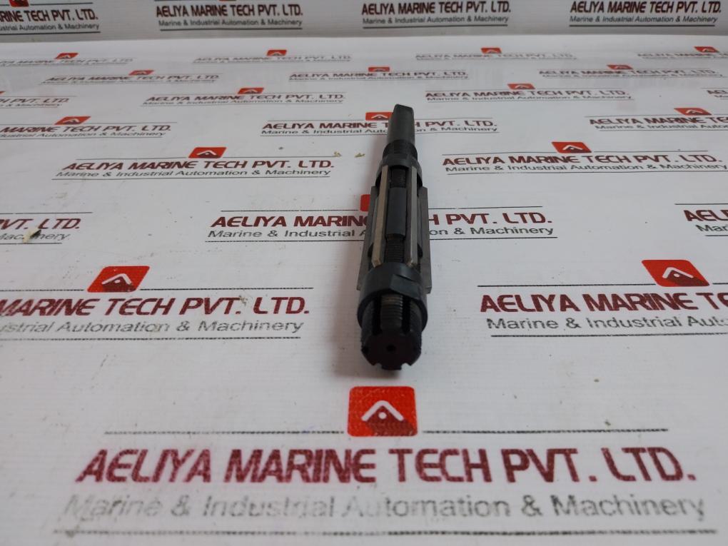 Garvin 63600 Adjustable Hand Reamer 23.81-26.98mm