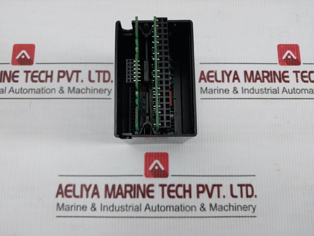 Ge-Fanuc-240Vac-50-60Hz-8-point-Isolated-Relay-Output-Module-Ic670Mdl930Cak-208702-2