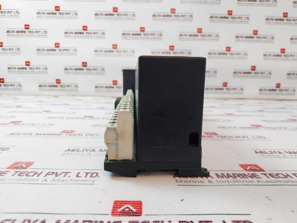 Ge Fanuc Field Control Ic670Gbi002Jca1 Bus Interface Unit 50-60Hz