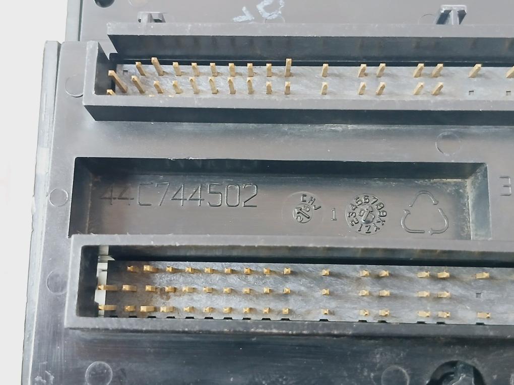 Ge Fanuc Ic200Alg328D Analog Output Module 13 Bit