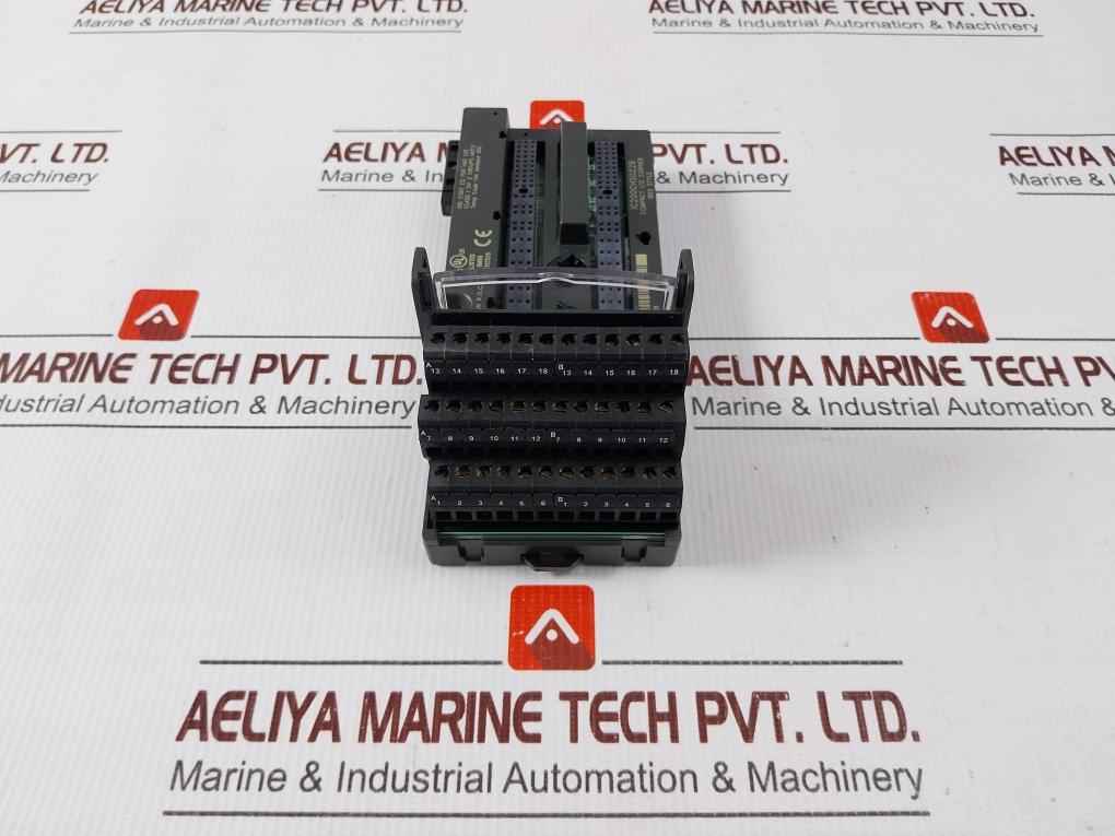 Ge Fanuc Ic200Chs022B Compact I/O Carrier With Box-style Terminals 300V 10A