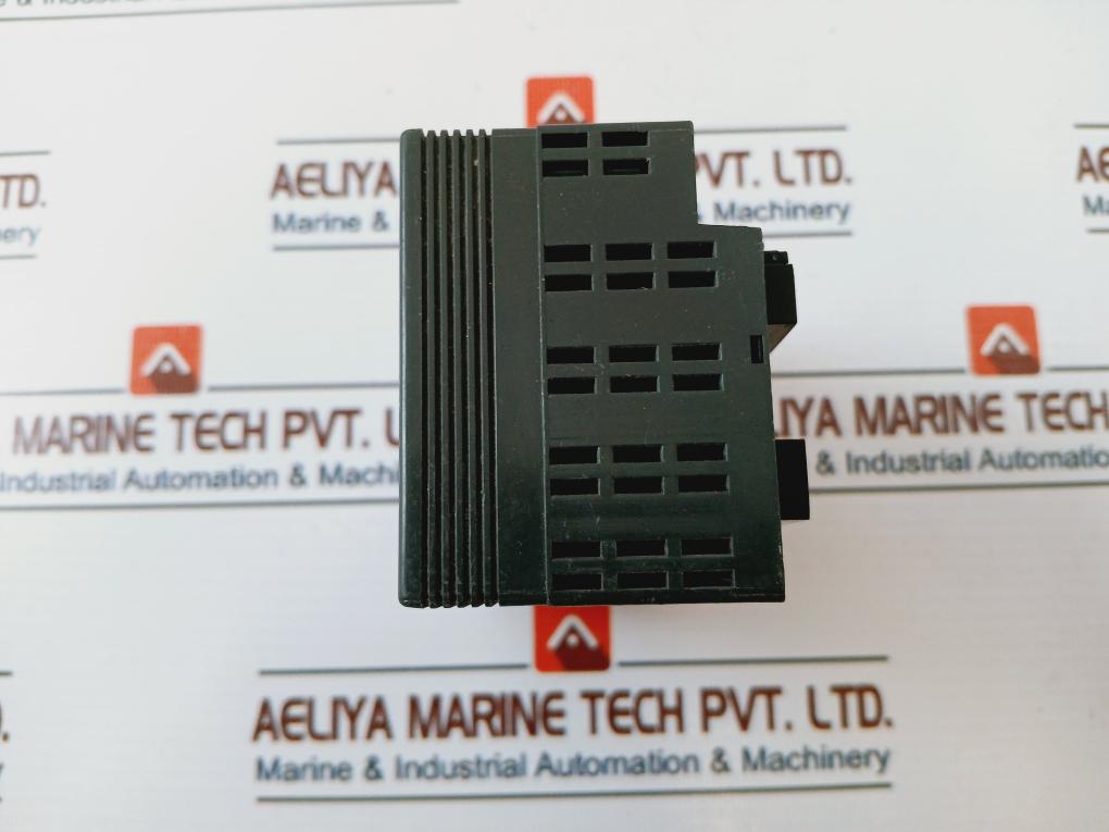 Ge Fanuc Ic200Mdl750B Digital Output Module 12/24 Vdc